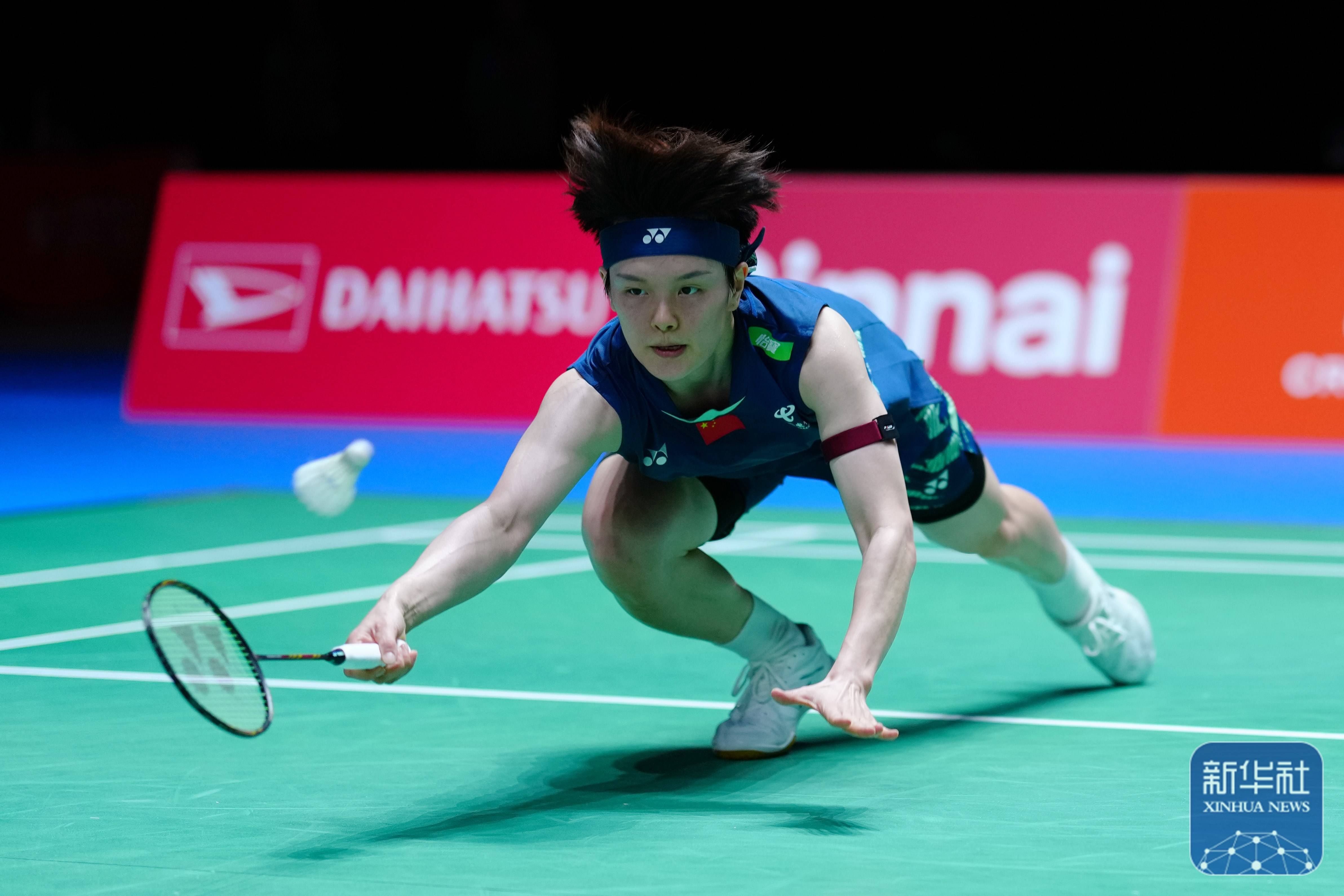 让我们拭目 让我们拭目