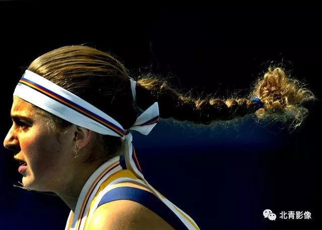 第一记闷棍 第一记闷棍